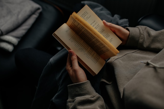 Rossiter Books, book store, bookshop Cheltenham, bookshop Leominster, bookshop Malvern, bookshop Ross-on-Wye, bookshop Monmouth, bookshop Hereford, independent book seller, family run bookshop Wales, Herefordshire